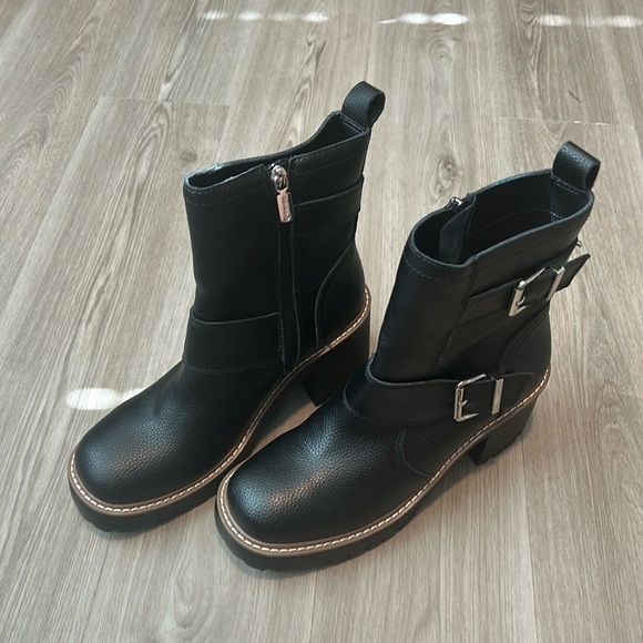 BLONDO Reno Weatherproof combat boots black chunky heels NWOB 8.5 - Picture 3 of 10